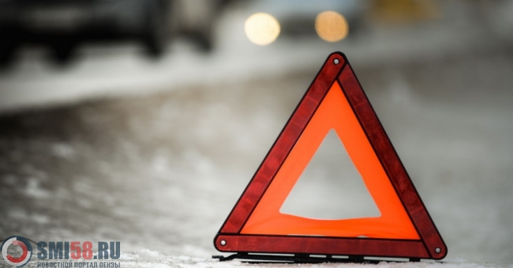 v-penze-v-rayone-gpz-stolknulis-marshrutka-i-fura