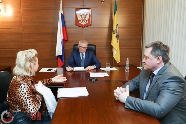 gubeator-penzenskoy-oblasti-vstretilsya-s-grazhdanami-na-lichnom-prieme