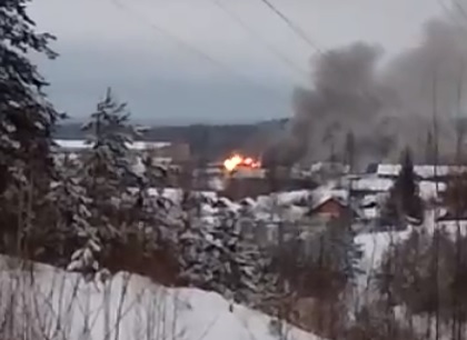 В Никольске 20 человек тушили жилой дом