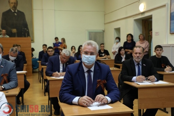 v-penzenskoy-oblasti-napisali-diktant-pobedy