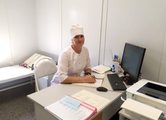 Бывшая сотрудница скорой помощи будет работать в деревенском ФАПе Городищенского района