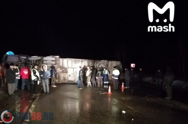 18 человек пострадали при опрокидывании автобуса «Москва – Пенза» под Рязанью