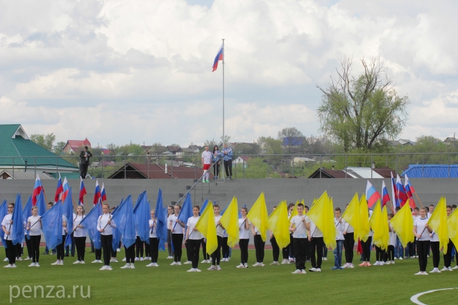 v-kuznetske-otkryli-stadion-rubin
