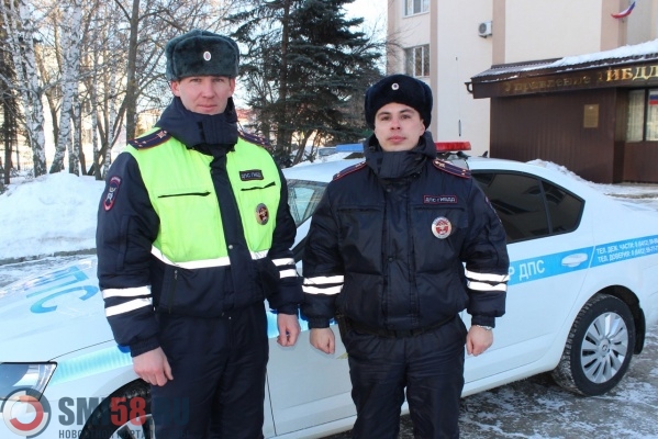 6-letnyuyu-devochku-s-ranoy-ruki-vezli-iz-grabovo-v-penzu-na-mashine-dps