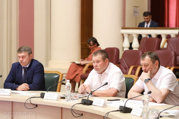 Лесопожарный центр в Пензе получит два прицепных модуля и три грузовика