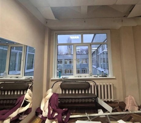 Прокуратура разбирается в обстоятельствах обрушения потолка в школе № 66 Пензы