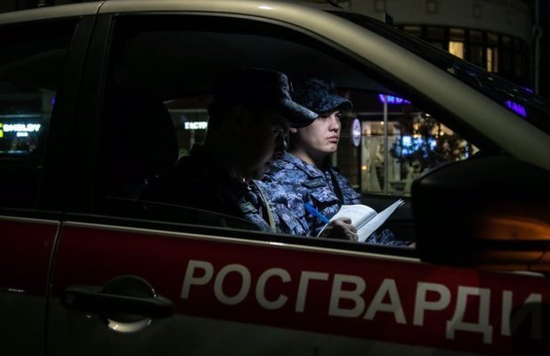 На Привокзальной площади в Пензе двое мужчин избили прохожего