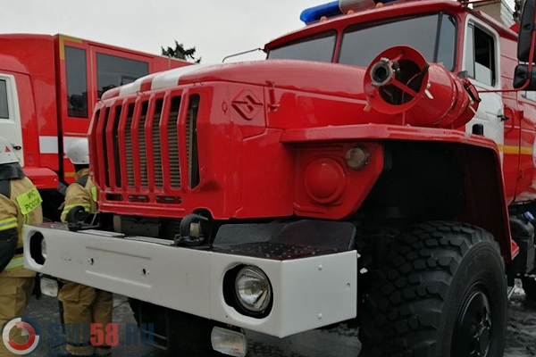 В МЧС сообщили о шестерых пострадавших на пожаре в Пензе