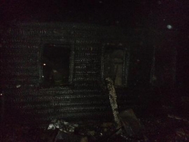v-selskom-pozhare-pogibla-dolgozhitelnitsa