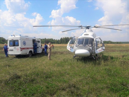 В травматологию облбольницы в Пензе вертолетом доставили двух пациентов