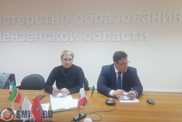 penzenskiy-ministr-obrazovaniya-nazval-luchshiy-barer-ot-covid-19-v-shkolakh