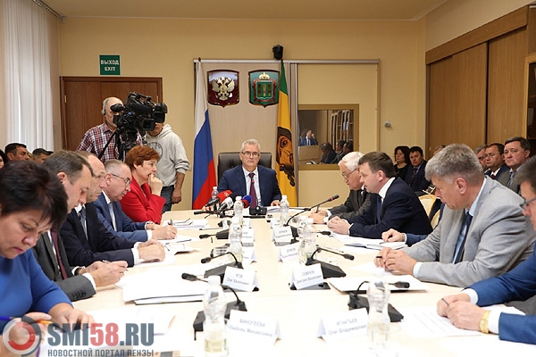 ivan-belozertsev-dovolen-provedeniem-dnya-znaniy-v-regione