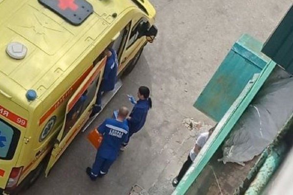 В Сети сообщают о падении ребенка из окна квартиры на улице Литвинова в Пензе