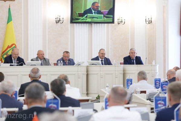 Еще больше детей участников спецоперации из Пензы будут бесплатно питаться в школах