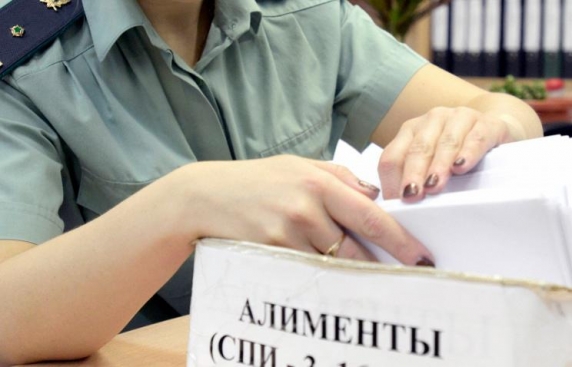 penzenets-zazhimal-alimenty-na-doch-a-million-za-kvartiru-vyplatil
