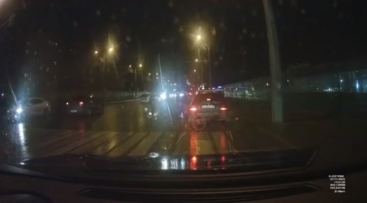На Центральной улице в Пензе торопливый водитель сбил пешехода