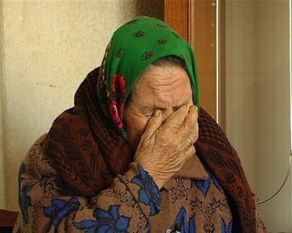 muzhchina-otpravitsya-v-sud-za-seksualnye-utekhi-s-74-letney-sosedkoy