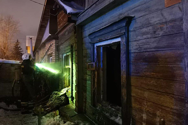В новогоднюю ночь в Пензе во время пожара погибли два человека