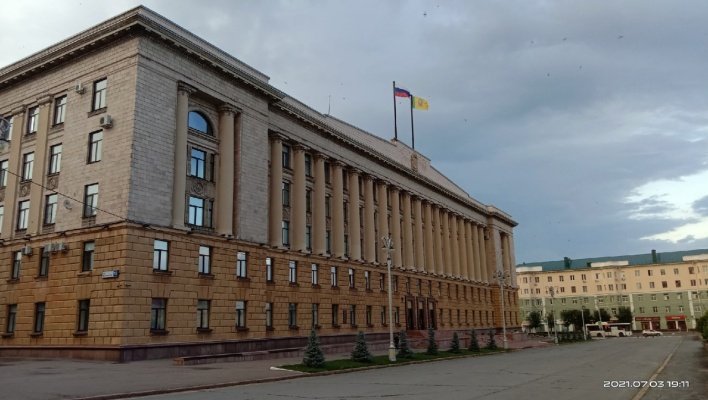 Плитку и асфальт около здания пензенского правительства переложат за 4 млн рублей