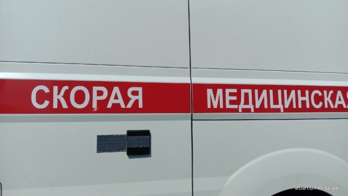 В Пензе ВАЗ скатился на трехлетнюю девочку