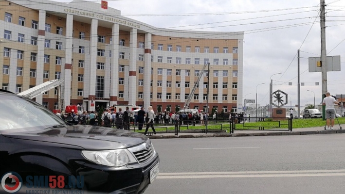 penzentsy-v-sotssetyakh-soobshchili-o-chp-v-arbitrazhnom-sude