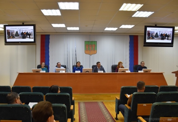 Пензенскому бизнесу установили сроки подготовки к Новому году