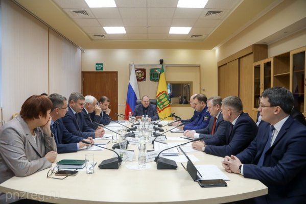 Пензенские чиновники должны разработать единый стандарт ответа гражданам