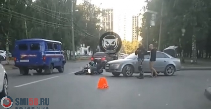 На улице Мира в Пензе сбили мотоциклиста