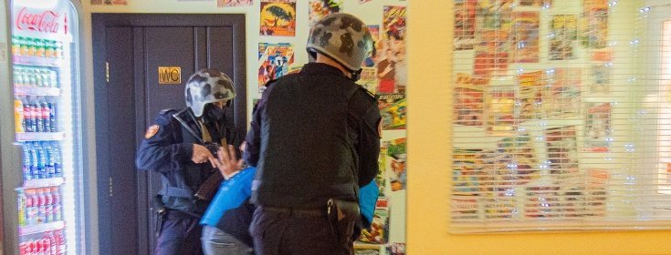 Жителя Пензы задержали в баре по подозрению в нападении на работника