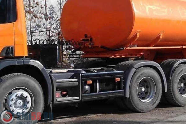v-penzenskoy-oblasti-prodavtsa-diztopliva-obmanuli-bolee-chem-na-1-mln-rub