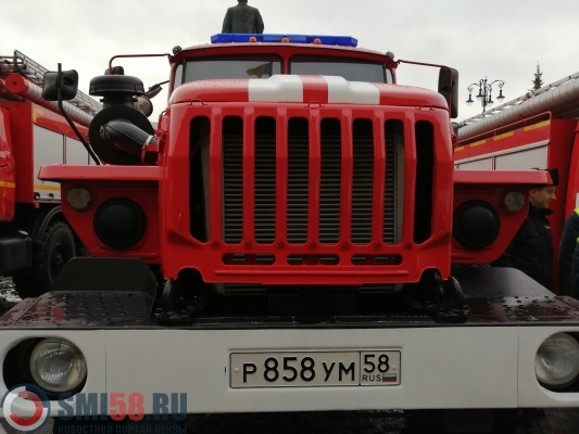 На проспекте Мира в Заречном загорелась квартира в жилом доме