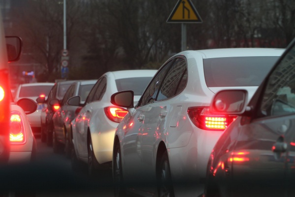penza-vstala-v-probku-na-vyezde-k-vostochnomu-kladbishchu