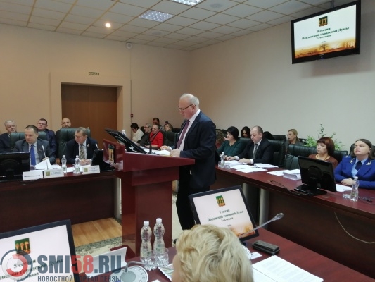 v-penze-shkola-nomer-71-peregruzhena-na-polovinu
