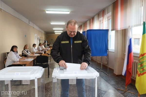 Действующий губернатор Пензенской области Олег Мельниченко набирает 71% на выборах