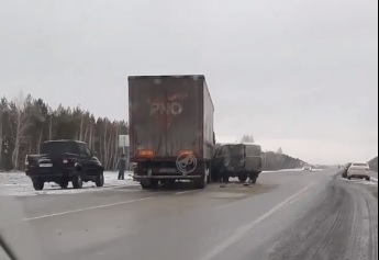 Водитель УАЗа погиб в ДТП с грузовиком в Кондоле