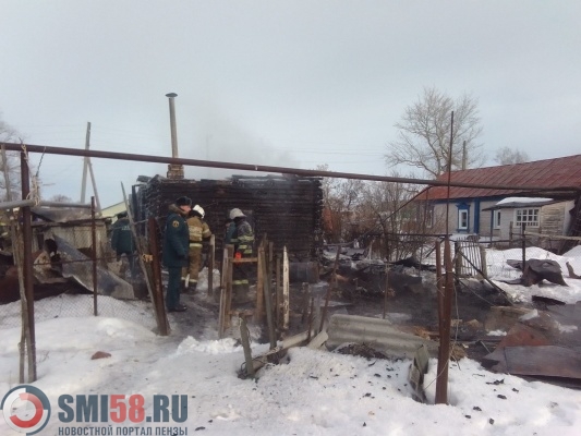 В селе Воскресеновка в сгоревшем доме обнаружено тело человека