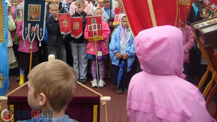 v-penze-nakanune-dnya-znaniy-proydet-detskiy-krestnyy-khod
