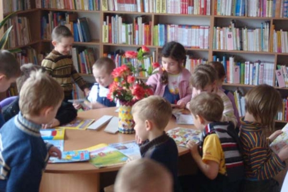 Школьников научат не делить своих и чужих