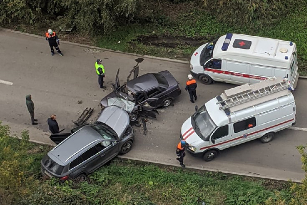 После ДТП на улице Лядова в Пензе двух пострадавших увезли в больницу