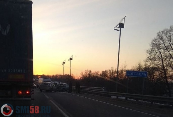 В жестком ДТП под Пензой пострадали три человека