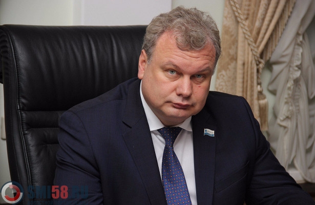 penzenskiy-sud-prodlil-polyanskomu-srok-domashnego-aresta
