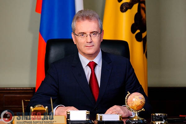 ivan-belozertsev-pozdravil-penzentsev-s-dnem-radio