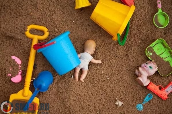 В Пензе на улице Комсомольской разорили новую детскую площадку