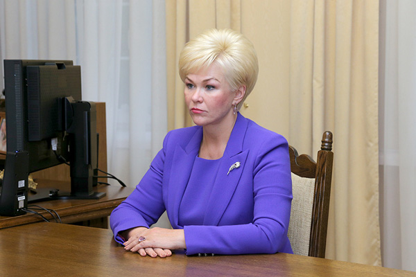 v-nachale-leta-v-penzu-priedet-zamministra-zdravookhraneniya