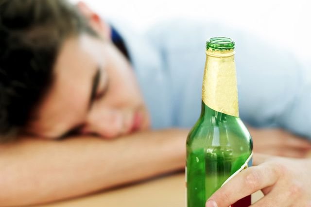 s-alkogolizmom-v-penze-budut-borotsya-vodoy