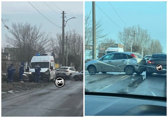 В Пензе карета скорой помощи попала в ДТП
