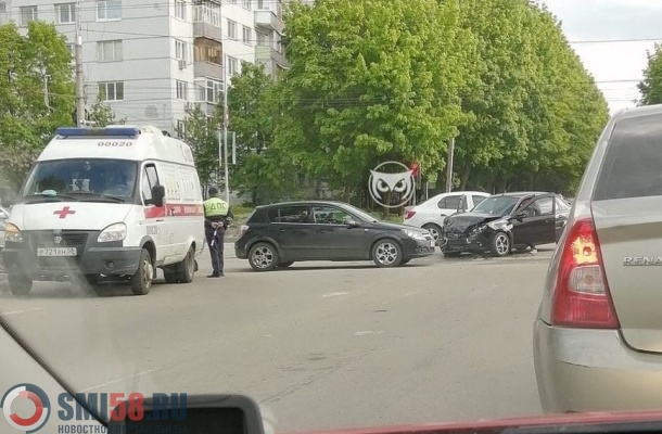 Стало известно, кто пострадал в ДТП на проспекте Строителей