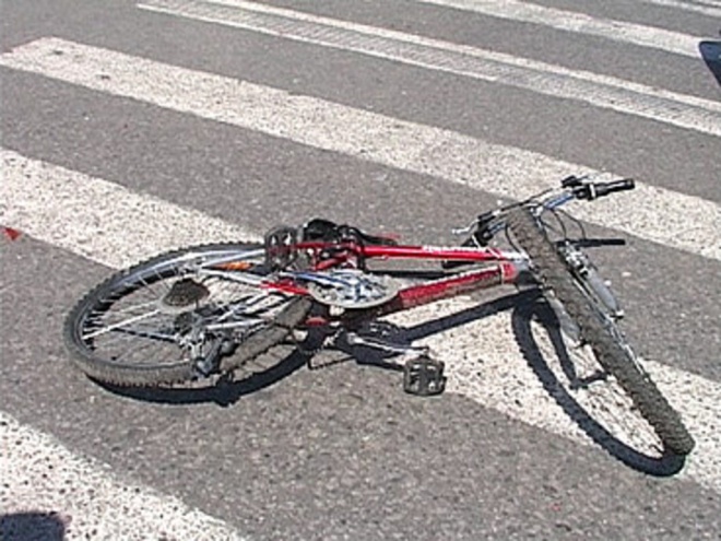 v-zarechnom-maloletniy-voditel-sbil-80-letnego-velosipedista