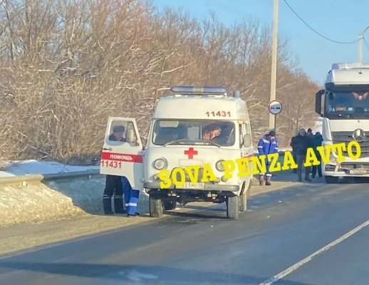 Появились подробности ДТП с двумя грузовиками в Мокшанском районе