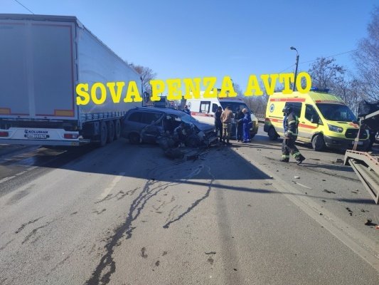 В Сети сообщают о жестком массовом ДТП у Безымянного ручья в Пензе